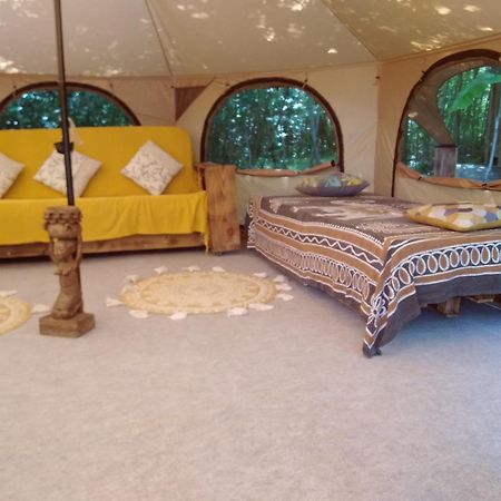 Tente Safari Lodge Dans Foret Luxuriante Vielle-Tursan ภายนอก รูปภาพ