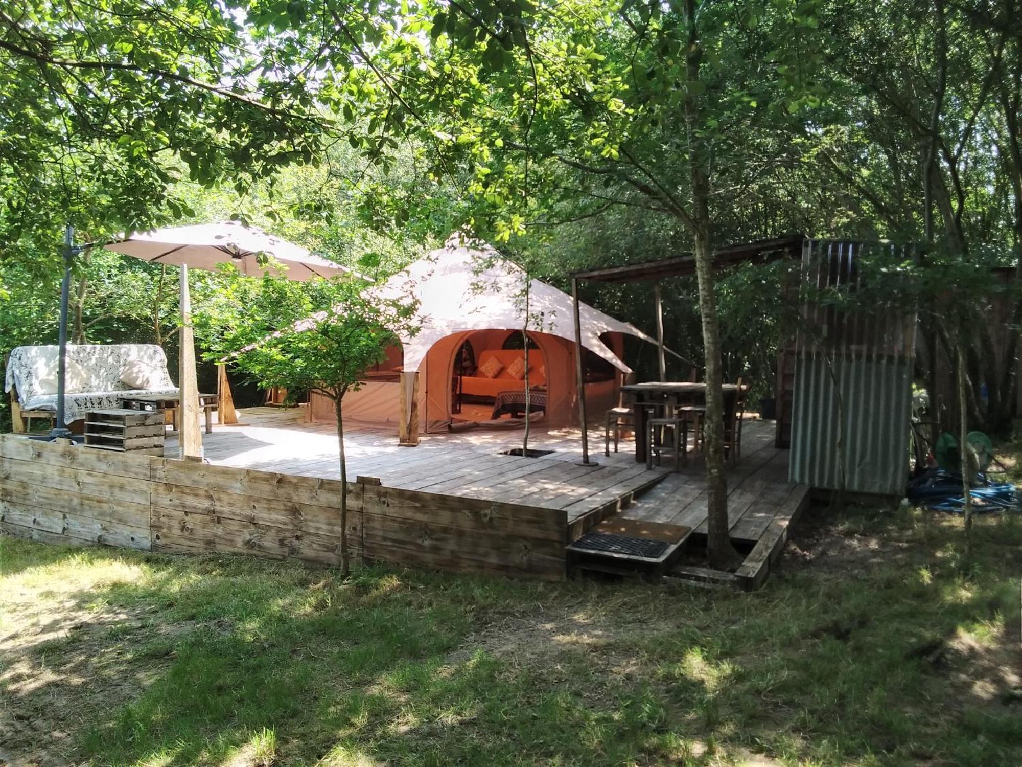 Tente Safari Lodge Dans Foret Luxuriante Vielle-Tursan ภายนอก รูปภาพ